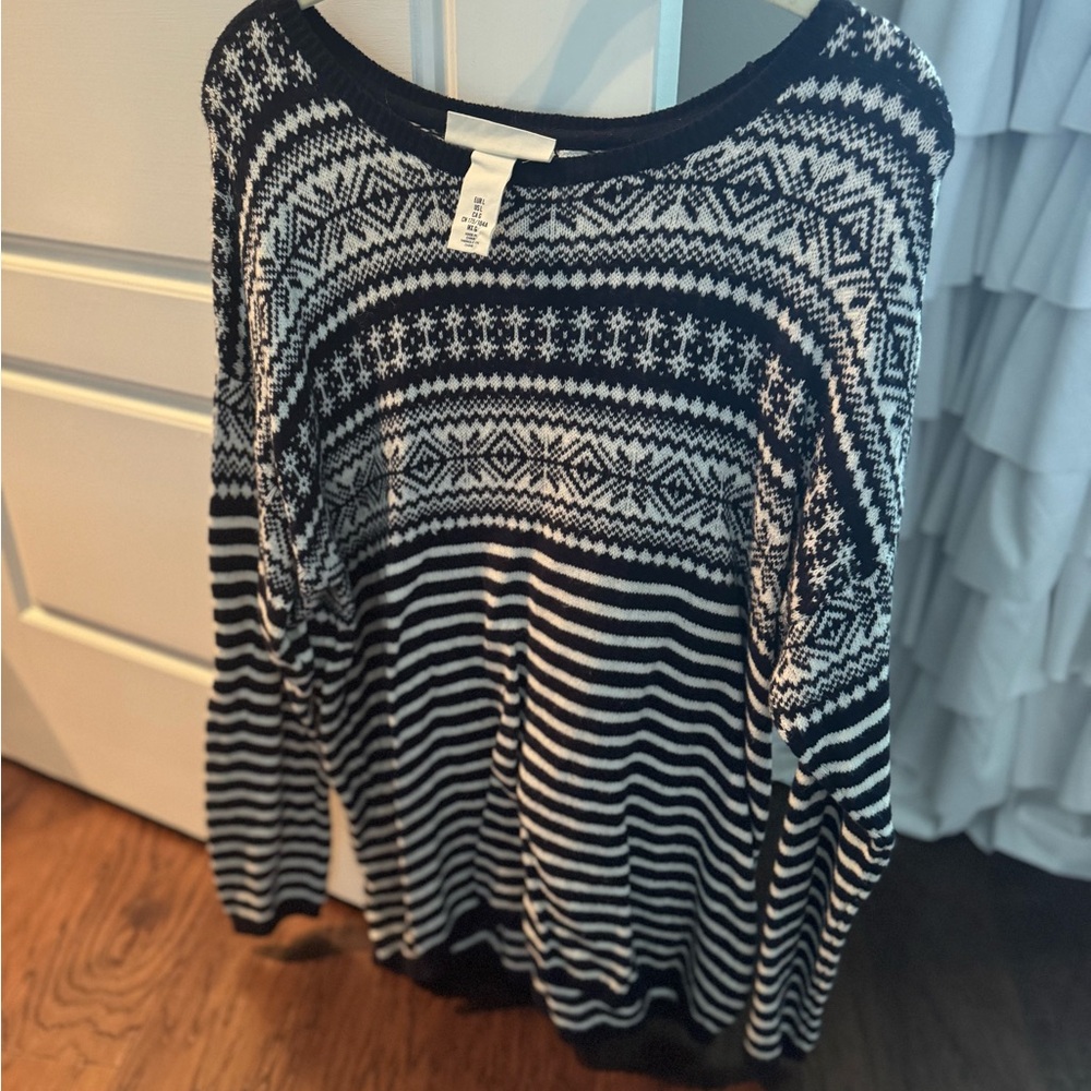 HM SWEATER